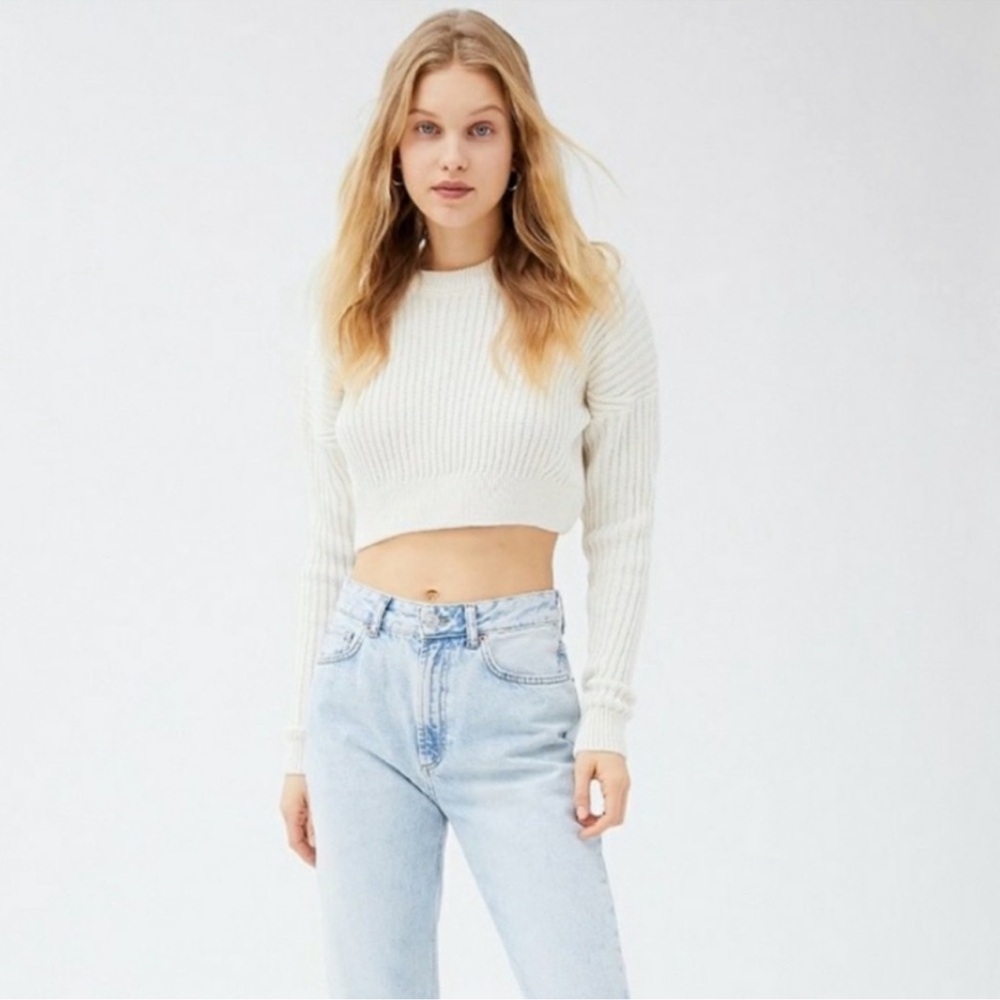 Urban Outfitters Cream Knit Sweater xs